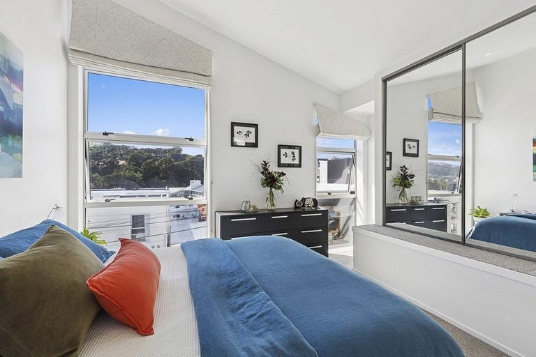 Photo of property in Mondrian Townhouses, 5/24 Hanson Street, Mount Cook, Wellington, 6021