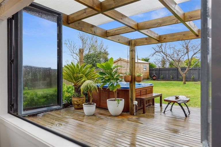 Photo of property in 205a Dickson Road, Papamoa Beach, Papamoa, 3118