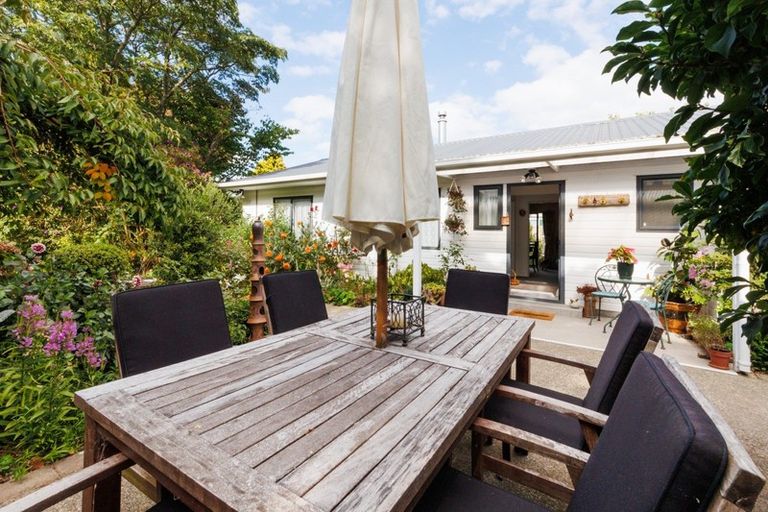 Photo of property in 101 Lincoln Street, Ashhurst, 4810