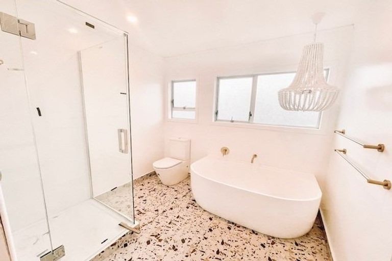 Photo of property in 13 Puriri Road, Whenuapai, Auckland, 0618