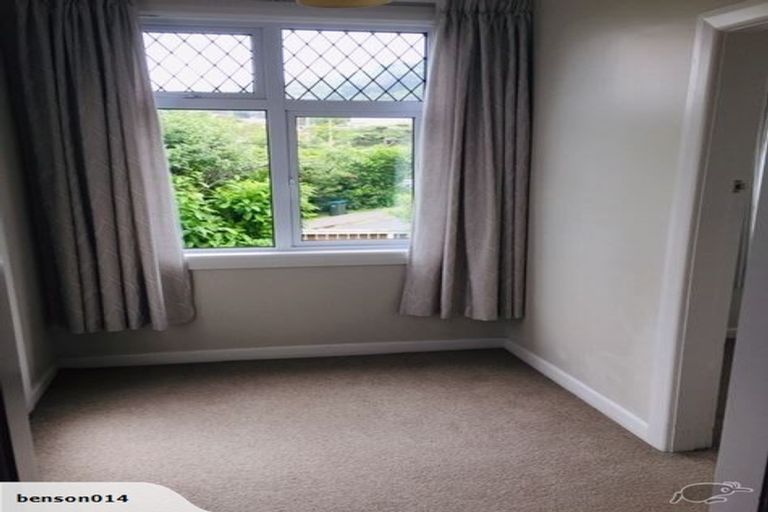 Photo of property in 56 Delhi Crescent, Khandallah, Wellington, 6035