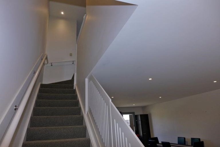 Photo of property in The Terraces, 11/9 Humber Street, Pandora, Napier, 4110