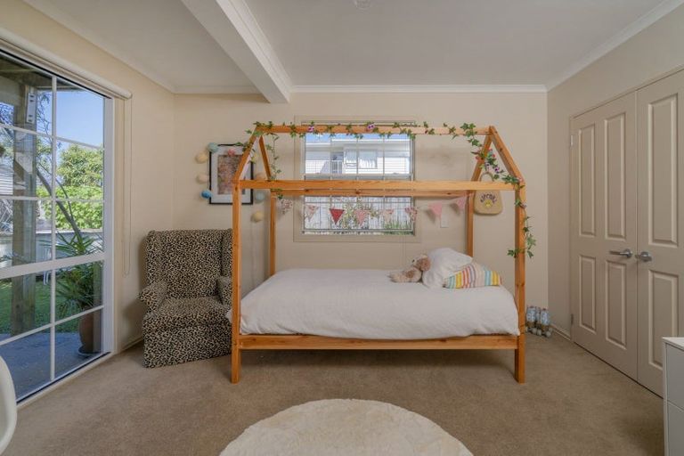 Photo of property in 5 Wells Place, Whitianga, 3510