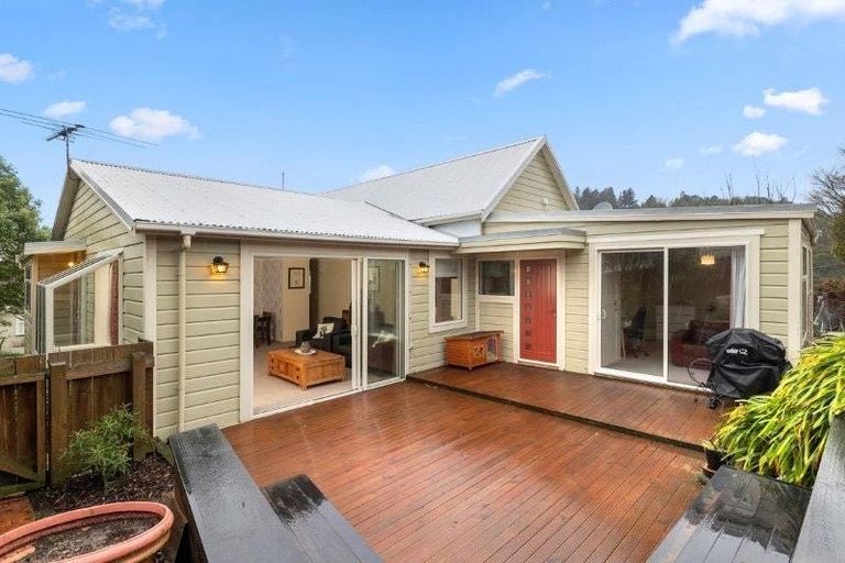 Photo of property in 11 Glenross Street, Glenross, Dunedin, 9011