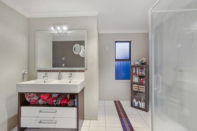 Photo of property in 26 Watkins Road, Cambridge, 3434