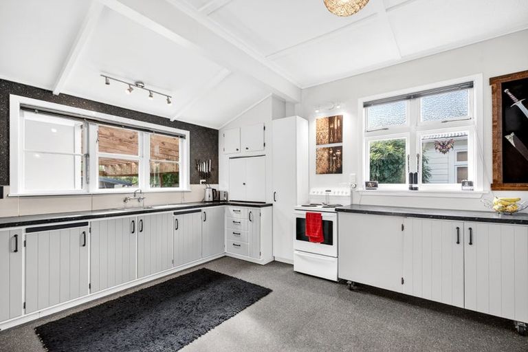 Photo of property in 25 Herbert Street, Masterton, 5810