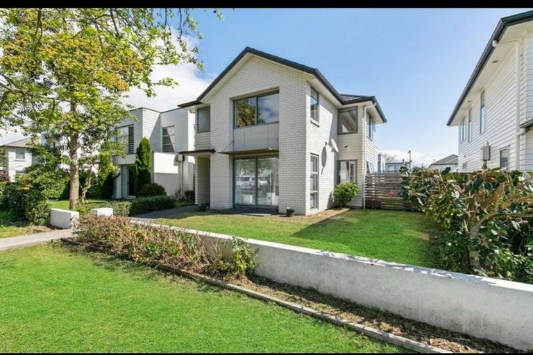 Photo of property in 216 Porchester Road, Takanini, 2112