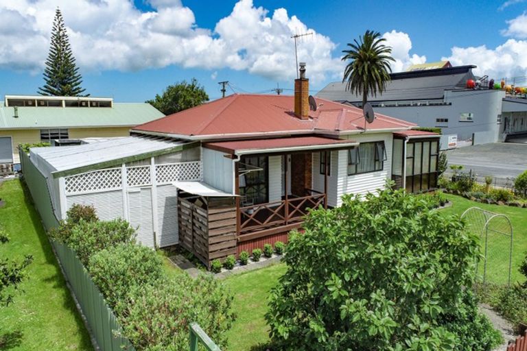 Photo of property in 13 Jellicoe Road, Ruawai, 0530