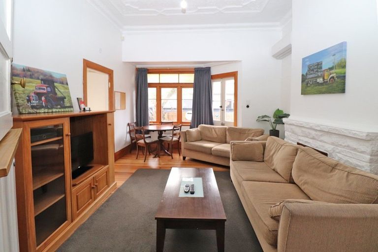 Photo of property in 15 Wellington Street, Hamilton East, Hamilton, 3216