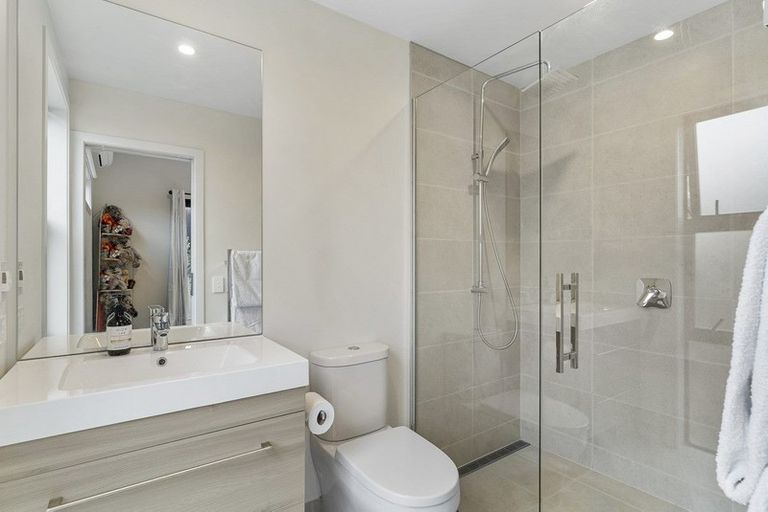 Photo of property in 10 Mills Road, Wanaka, 9305