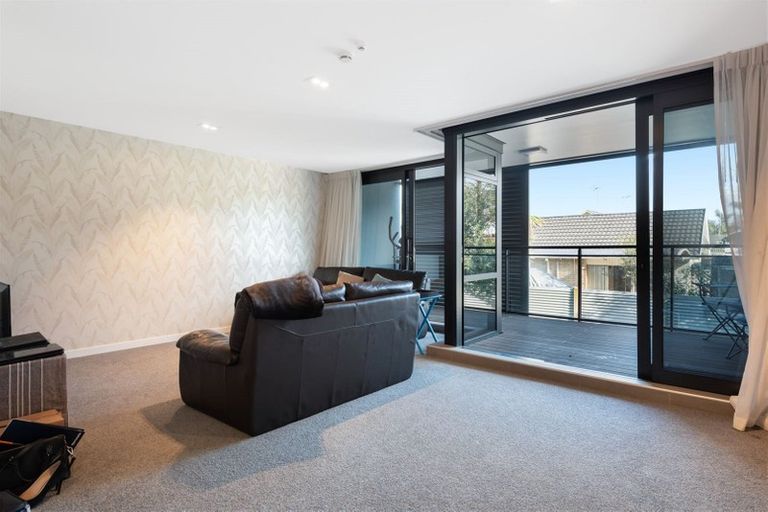 Photo of property in 2-06/424 Maunganui Road, Mount Maunganui, 3116