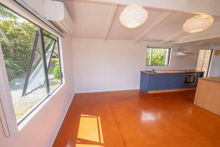 Photo of property in 5 Peninsula Parade, Hihi, Mangonui, 0494