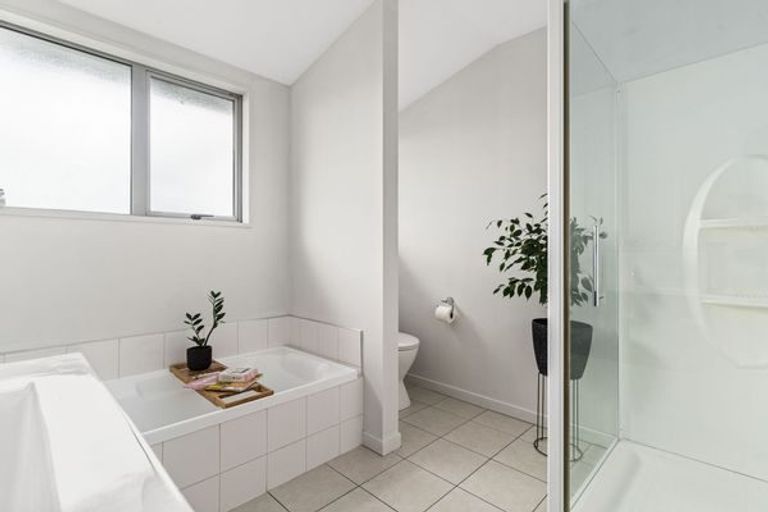 Photo of property in 214d Lincoln Road, Addington, Christchurch, 8024