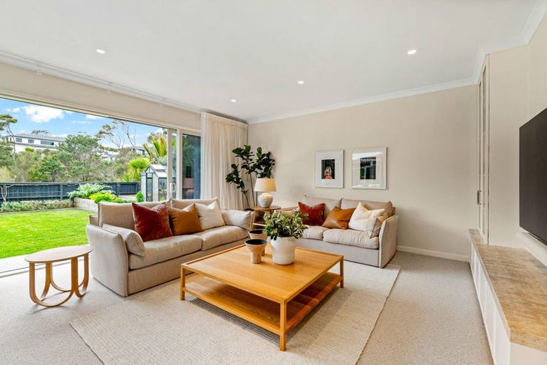 Photo of property in 95 Aberley Road, Schnapper Rock, Auckland, 0632