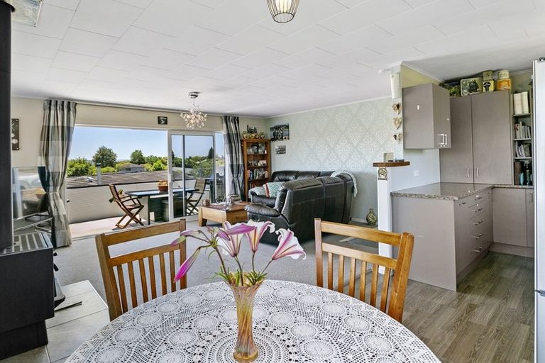 Photo of property in 87a Taupo View Road, Taupo, 3330