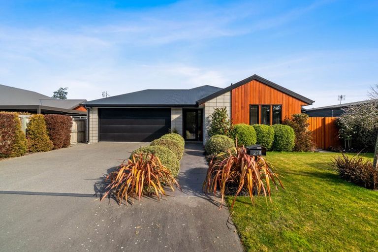 Photo of property in 27 Tiny Hill Drive, Rolleston, 7614
