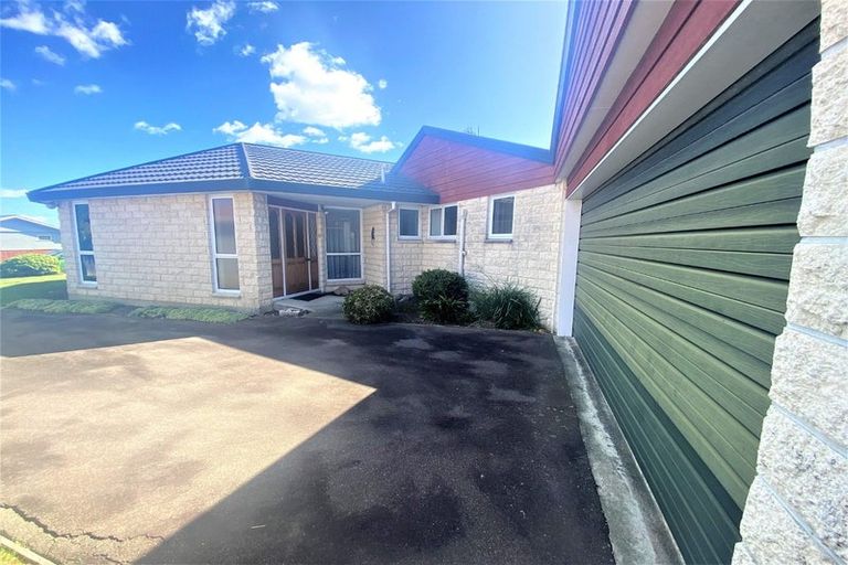 Photo of property in 79 Marlowe Street, Stoke, Nelson, 7011