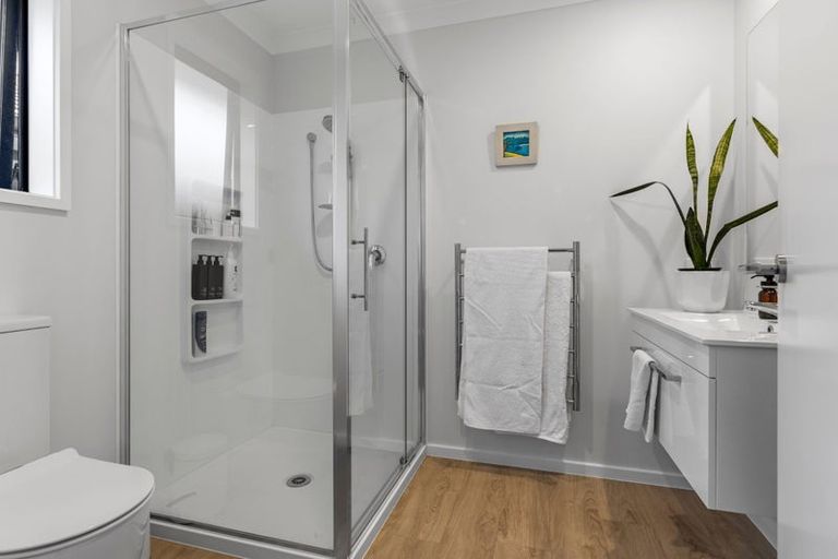 Photo of property in 122 Union Drive, Papamoa, 3118