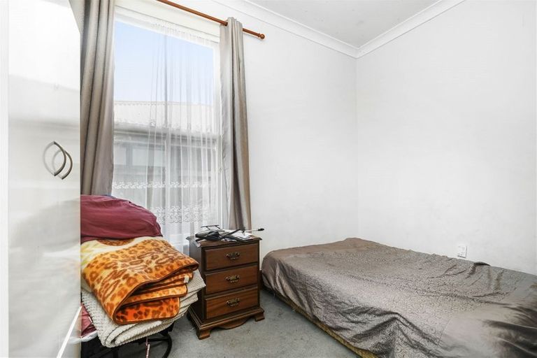 Photo of property in 11 Lyon Street, Frankton, Hamilton, 3204