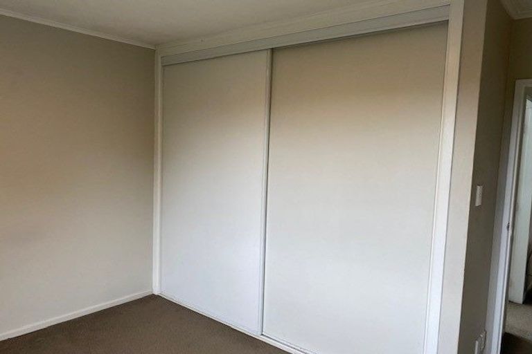 Photo of property in 4/49 Maungaraki Road, Korokoro, Lower Hutt, 5012