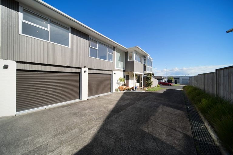 Photo of property in 26b Waller Avenue, Bucklands Beach, Auckland, 2012