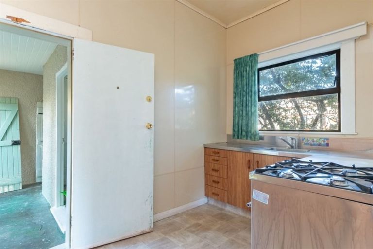 Photo of property in 22 Britannia Street, Petone, Lower Hutt, 5012