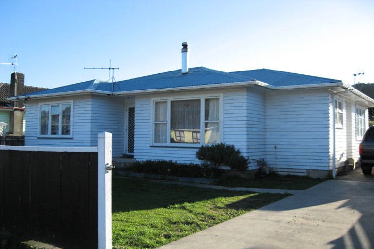 Photo of property in 61 Donnelley Drive, Wainuiomata, Lower Hutt, 5014