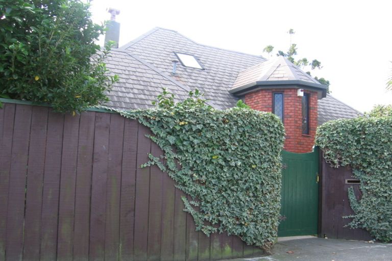 Photo of property in 133b Waterloo Road, Hutt Central, Lower Hutt, 5010