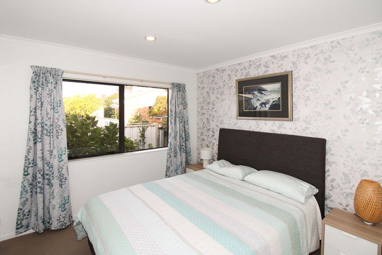 Photo of property in 10 Rexwood Estate, Carterton, 5713