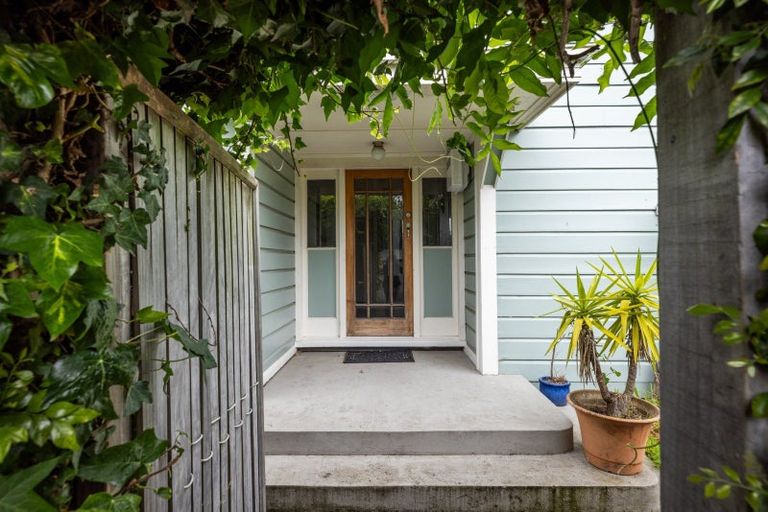 Photo of property in 211 Georges Drive, Napier South, Napier, 4110