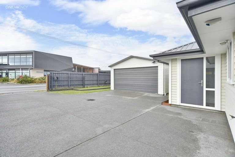 Photo of property in 276 Travis Road, New Brighton, Christchurch, 8083