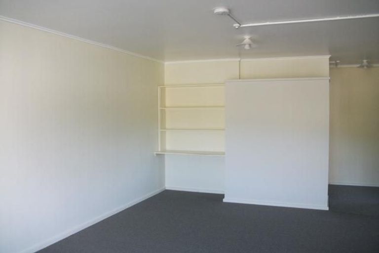 Photo of property in 95 Farmer Crescent, Taita, Lower Hutt, 5011