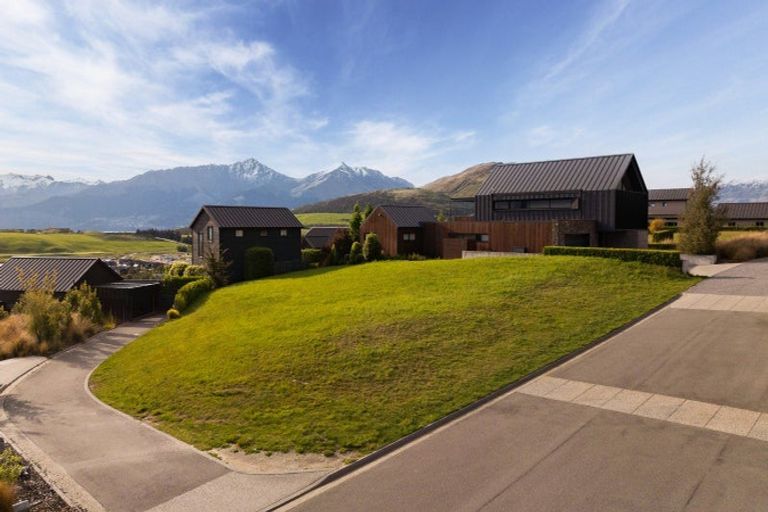 Photo of property in 14 Glenfiddich Road, Jacks Point, Queenstown, 9371