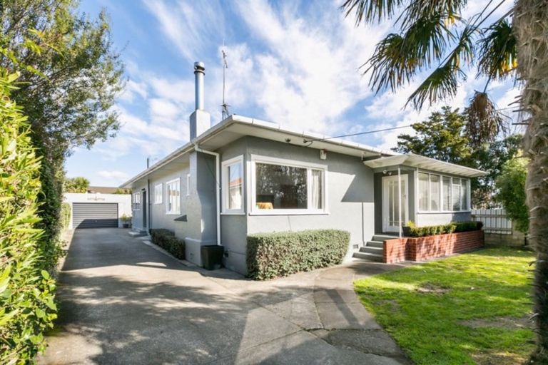 Photo of property in 29 Te Aute Road, Havelock North, 4130
