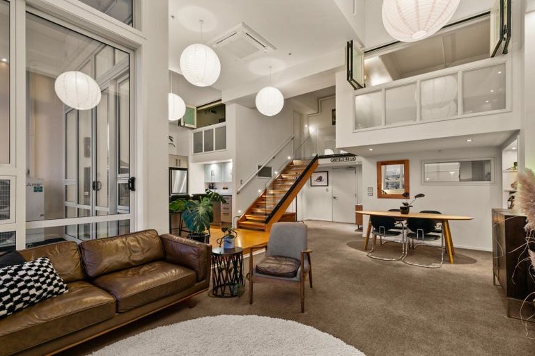 Photo of property in Stadium Garden Flats, 114/107 Thorndon Quay, Pipitea, Wellington, 6011