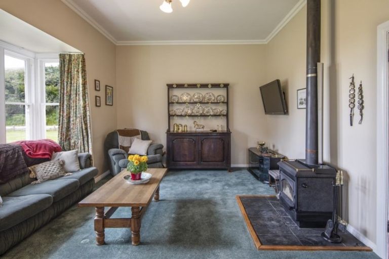 Photo of property in 265 Cable Station Road, Blind River, Seddon, 7285