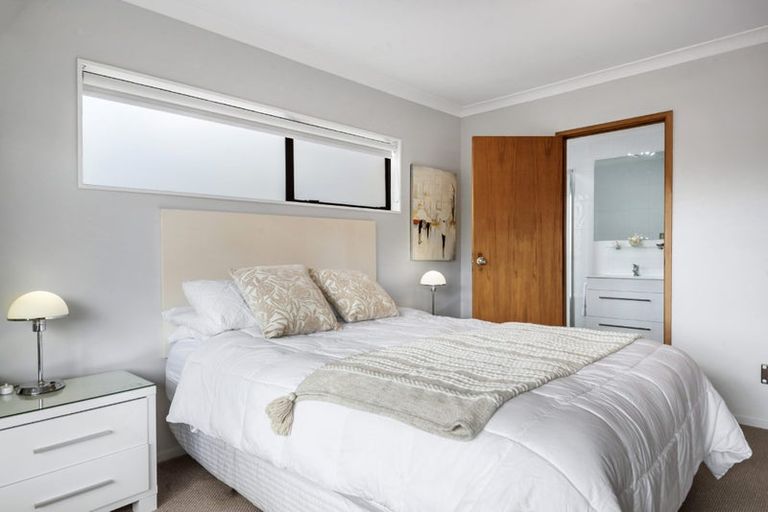 Photo of property in 5 Penzance Road, Mairangi Bay, Auckland, 0630