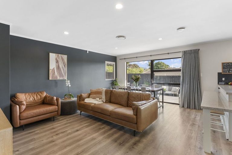 Photo of property in 11 Leicester Parade, Somerville, Auckland, 2014