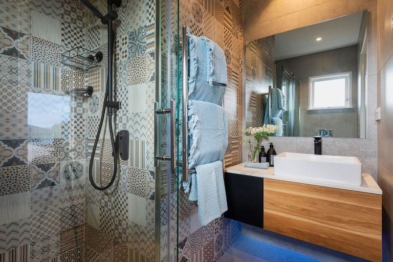 Photo of property in 52 Fordyce Avenue, Sunnyhills, Auckland, 2010