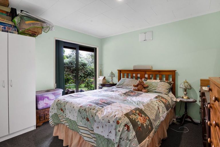 Photo of property in 242 Bridge Street, Eltham, 4322