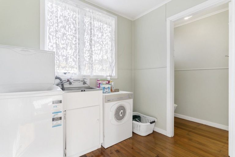 Photo of property in 319 Barrowclough Road, Whangamata, 3620