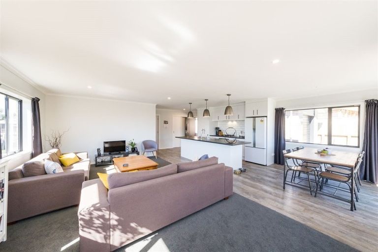 Photo of property in 5 Poplar Grove, Feilding, 4702