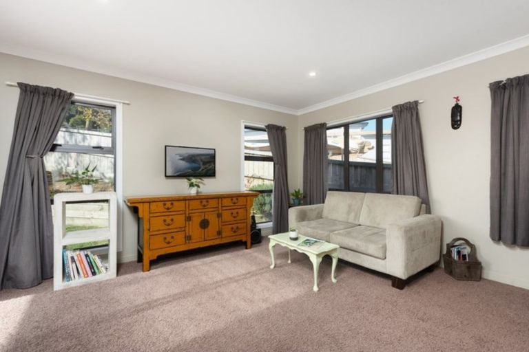 Photo of property in 9 Rochfort Crescent, Pyes Pa, Tauranga, 3112