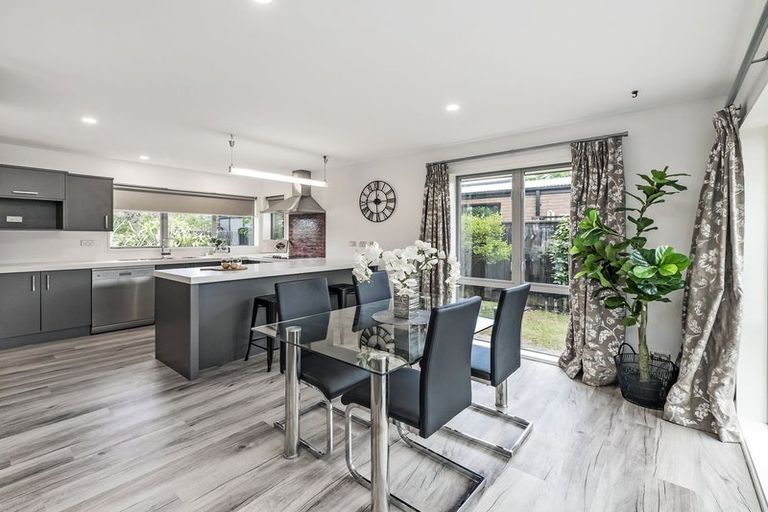 Photo of property in 25 Ferdinand Terrace, Yaldhurst, Christchurch, 8042