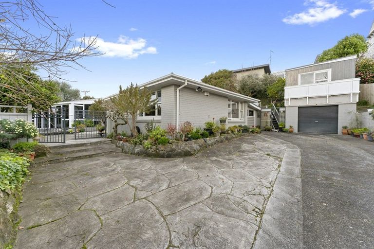 Photo of property in 335f Devon Street West, New Plymouth, 4310