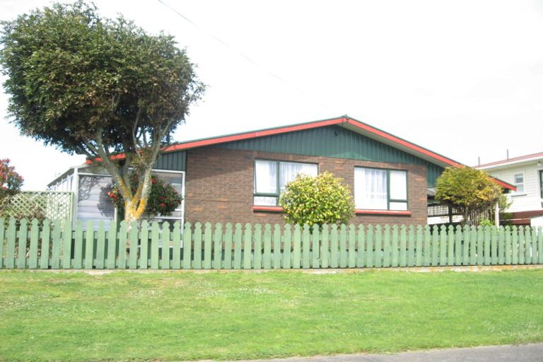 Photo of property in 14 Chester Road, Springvale, Whanganui, 4501
