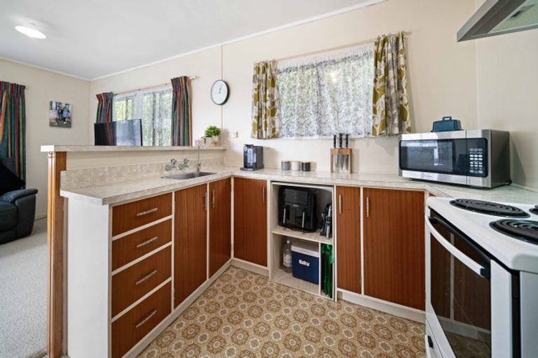 Photo of property in 114b Edinburgh Street, Pukekohe, 2120