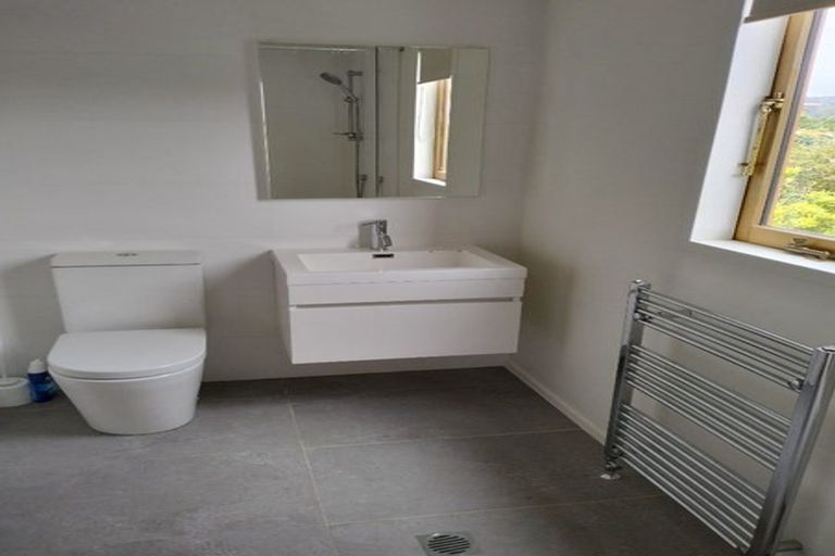 Photo of property in 25 Putnam Street, Northland, Wellington, 6012