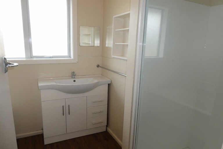 Photo of property in 2/271 Avonhead Road, Avonhead, Christchurch, 8042