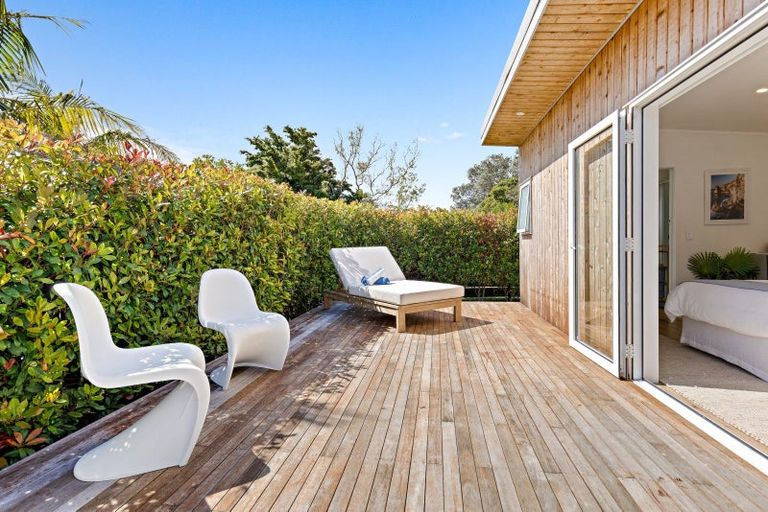 Photo of property in 37 Harbour View Road, Point Wells, Warkworth, 0986